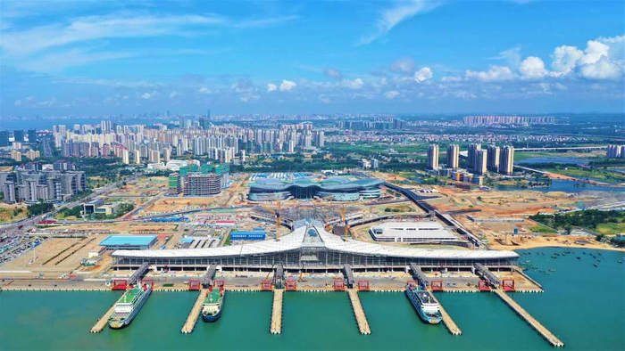 图为海口新海枢纽项目主体完成。钟建佳摄