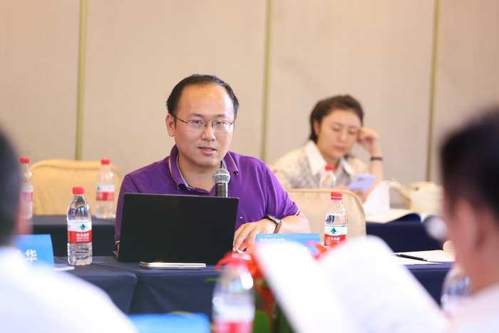 　　慧工云创始人&CEO朱鹰