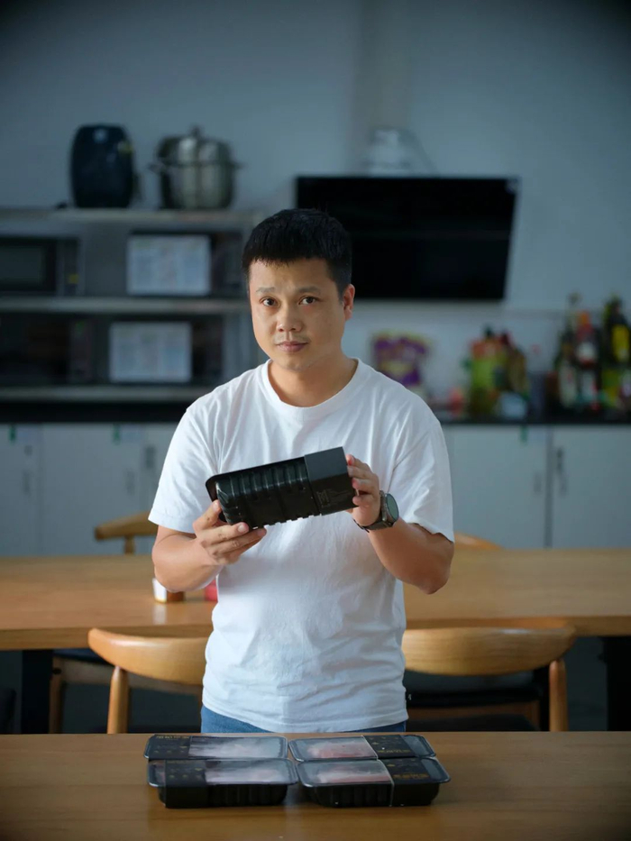 叮咚买菜产品开发经理邬永兴（张雷 摄）