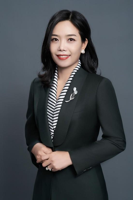 　　衣邦人创始人兼CEO 方琴