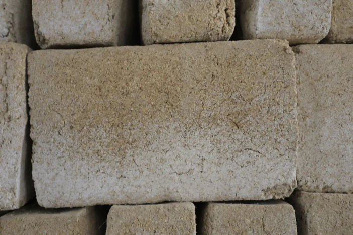 ▲中高温曲用料是小麦、大麦和豌豆，有明显的花香和麦香