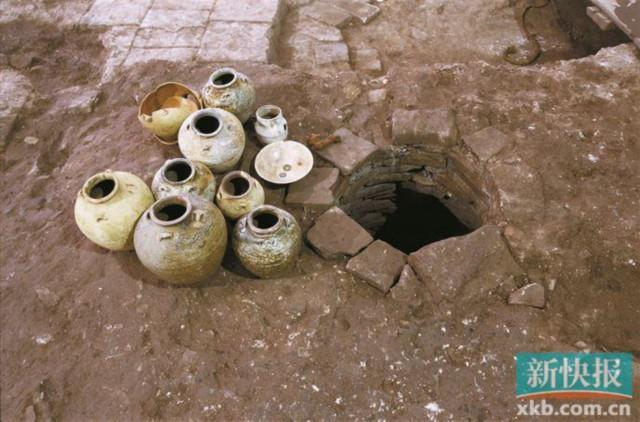 宋代广州公使酒库水井出土的奇石窑酱釉罐等。南越王博物院供图