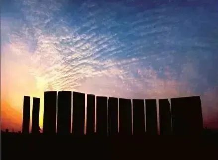 ▲陶寺遗址观象台复原 