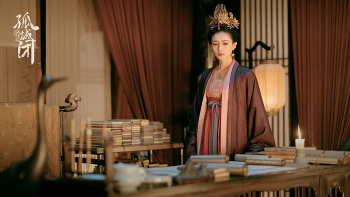 近年来，越来越多影视作品开始启用符合古典审美和历史服饰的服化道（图片来源：网络）