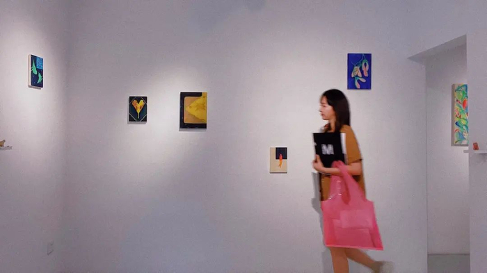 火柴盒艺术空间MAS刚结束的画展「森的回响」。周文琪/摄