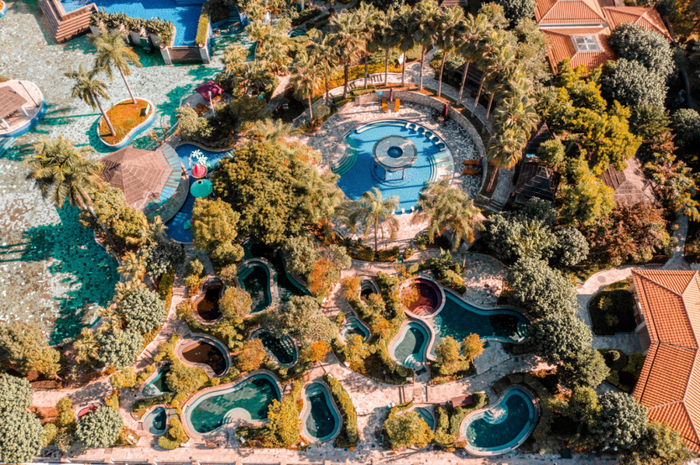 △ 山泉湾温泉城。景区供图