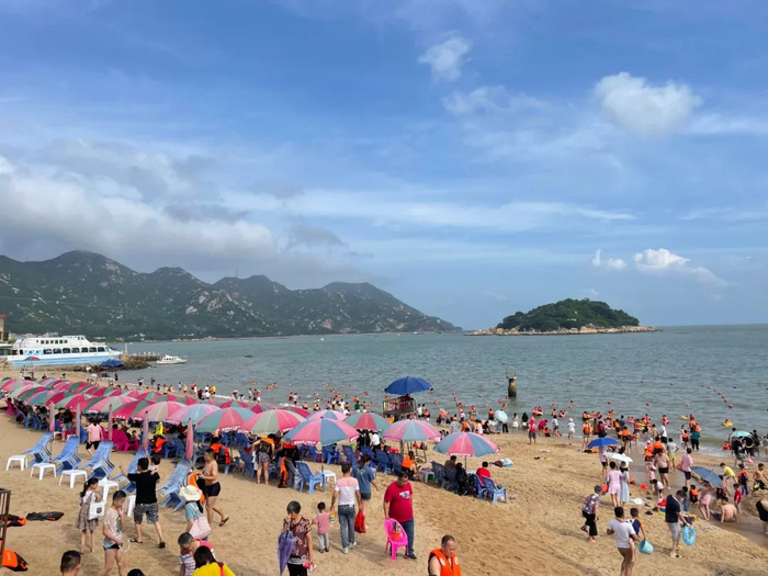 △ 台山海角城人气火爆。景区提供
