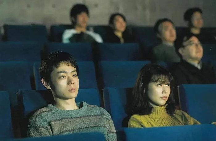 《花束般的恋爱》剧照