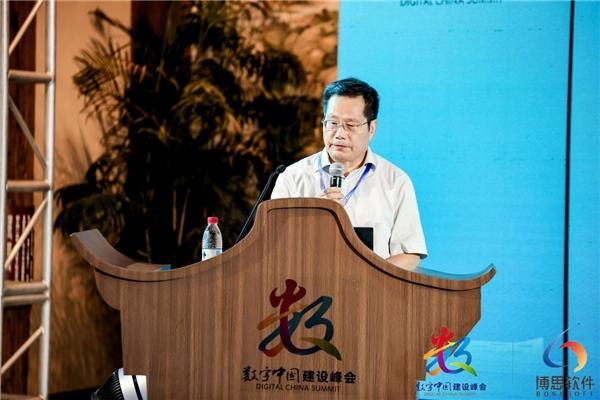 　　福建省财政厅党组成员、副厅长、一级巡视员 林贻武