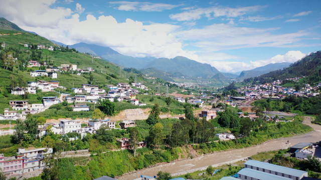 图为航拍的四川省凉山彝族自治州甘洛县。