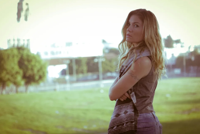 ▲贝西·卡梅隆 来源：雅虎新闻