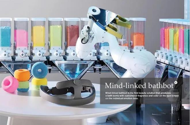　　爱茉莉太平洋的“Mind-linked Bathbot”机器人