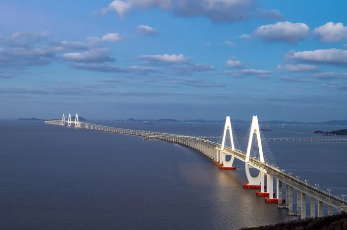 舟岱大桥 图片来源：新华社