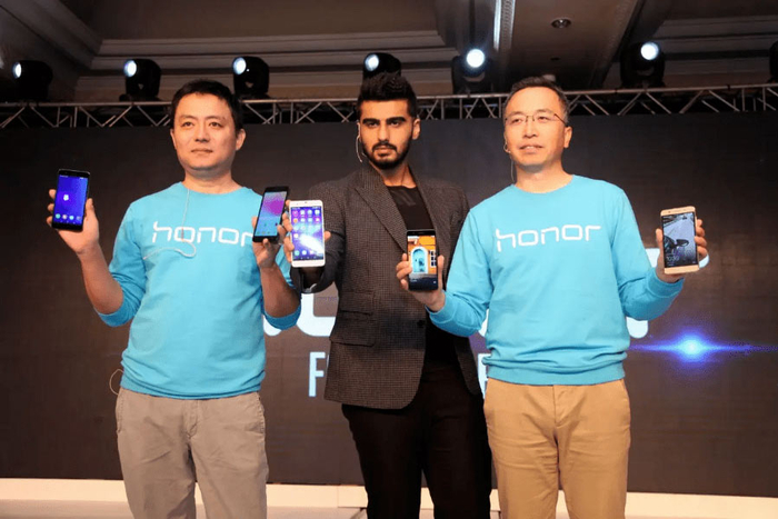 荣耀某产品2015年在印度的发布会