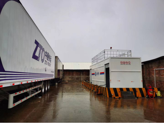 　　点滴能源建在物流园区的专属企业自用能源站点