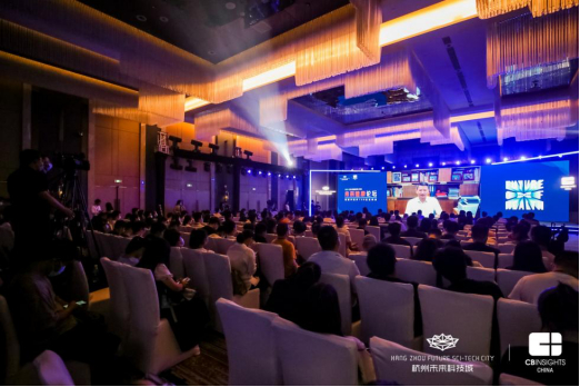 　　▲图丨中国科学院院士、发展中国家科学院院士，上海交通大学分子医学研究院院长，中国科学院基础医学与肿瘤研究所所长谭蔚泓