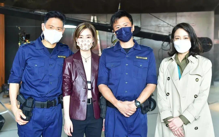 　　刘雅瑟参与拍摄英皇电影《海关战线》