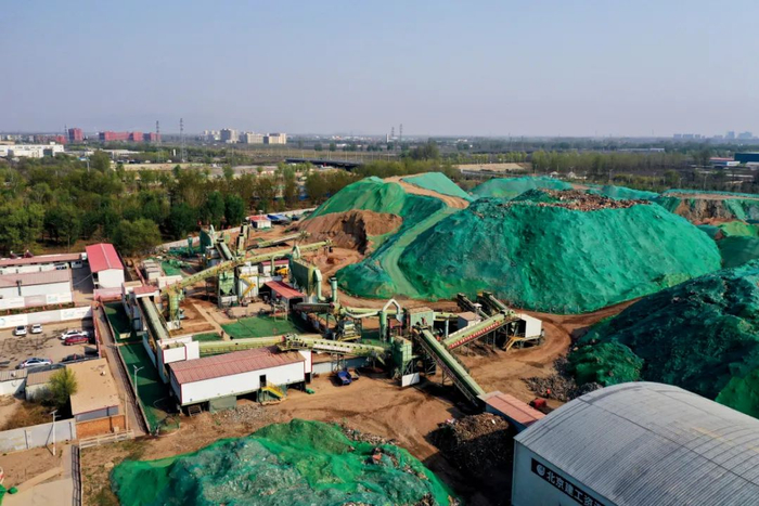 北京市怀柔大屯建筑垃圾资源化处置项目现场。图/受访者提供