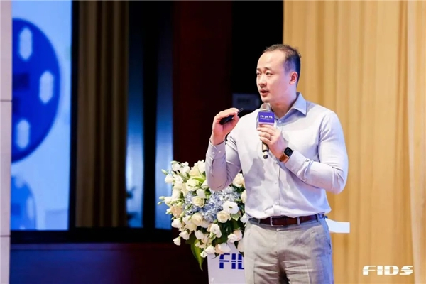 　　阮安邦 博士 创始人 |董事长兼CEO