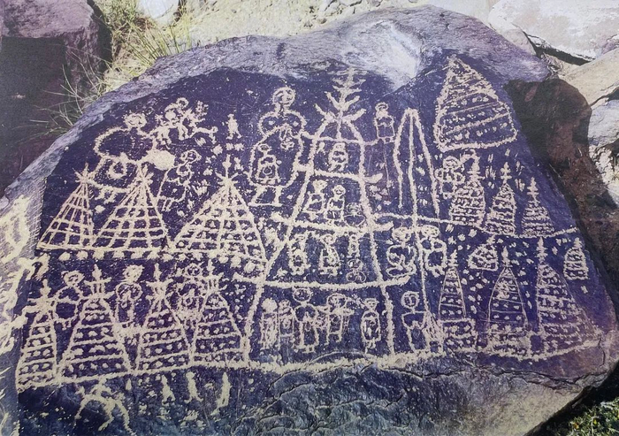 　　▲岩画（图片来源于网络）