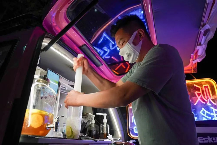 （图片来源 | 新华社）