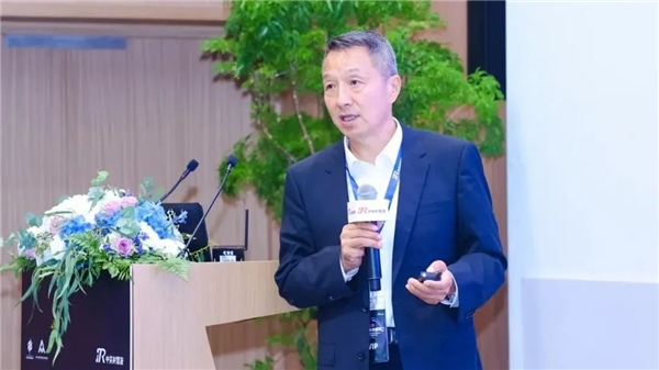 　　△北航机器人所名誉所长、中关村智友研究院院长王田苗