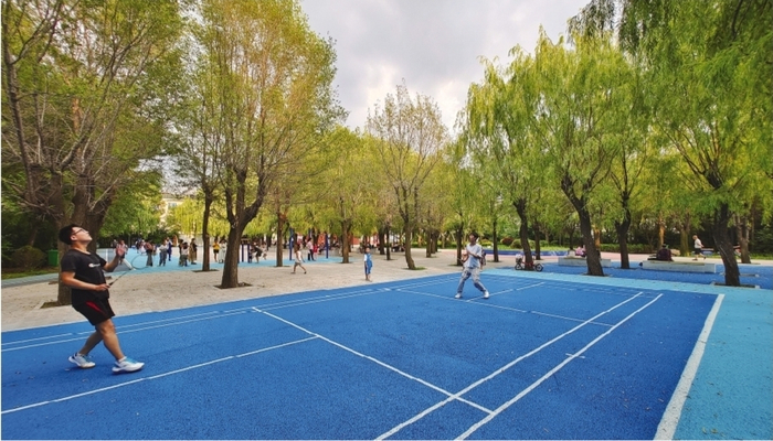 　　皇姑区北区花园，集休闲娱乐、康体健身、历史文化为一体的综合性口袋公园给市民带来新体验。辽沈晚报记者 查金辉 摄