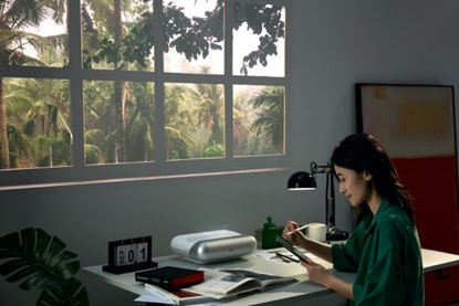  坚果O1S超短焦投影，图源：坚果