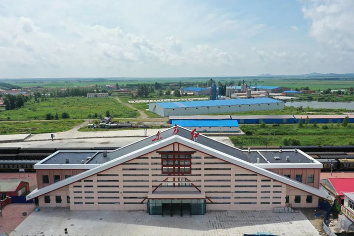 新建东方红站外观。