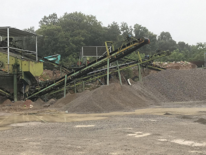 老何工作的工地