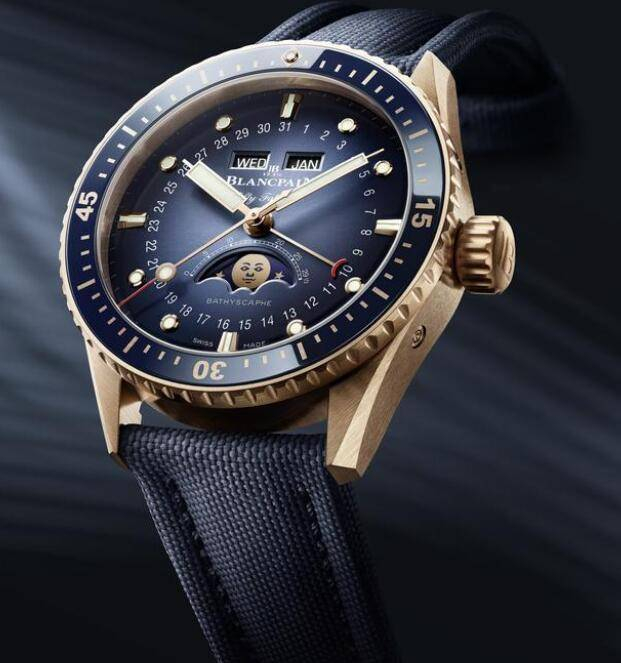 宝珀五十㖊系列 深潜器 全历月相 机械潜水腕表 5054