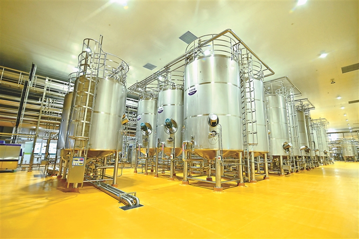 大庆伊利工厂预处理车间。