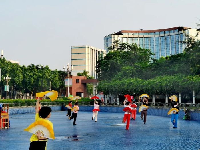 （大良钟楼公园）