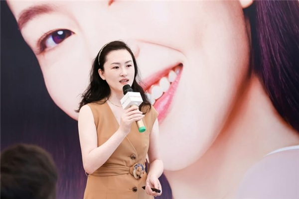 　　Merz Aesthetics全国销售总监沈奕奕女士