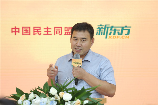 　　河北省广宗县第一中学校长昝海峰