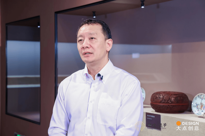 　　国家体育总局体育文化发展中心副主任、中国体育博物馆副馆长黄金