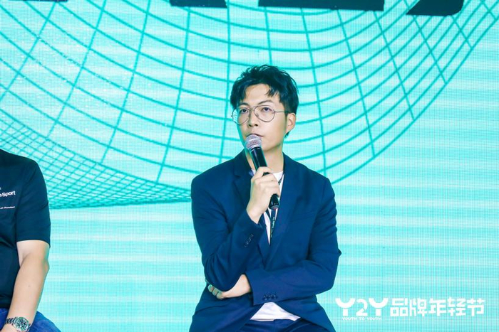 　　云南白药集团健康品事业部 品效营销BC总经理文俊先生发言