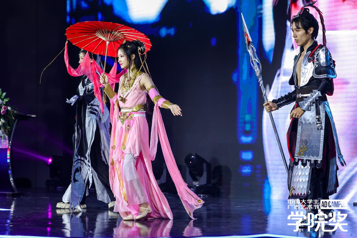 　　《剑网3》Cos高燃表演秀