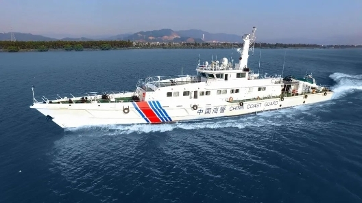 　　中国海警55米超高速钢铝复合执法船