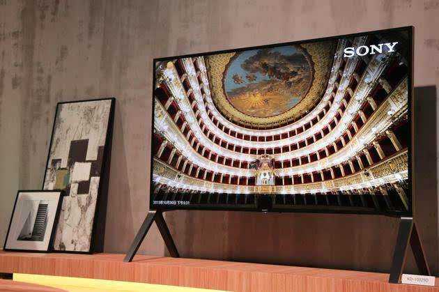 　　索尼4K液晶电视Z9D系列，2016年上市