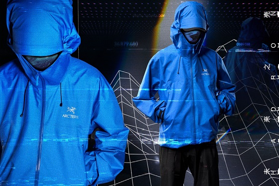 　　BETA LT HADRON JACKET焕发出更耐久更精确的色彩