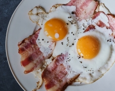 　　令人欲罢不能的炒蔬菜