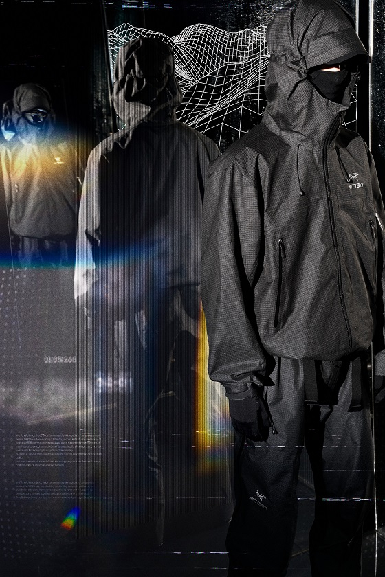 　　HADRON未来之壳秉持为未来而造的品牌使命，以颠覆性与革命性打造出户外“战衣”