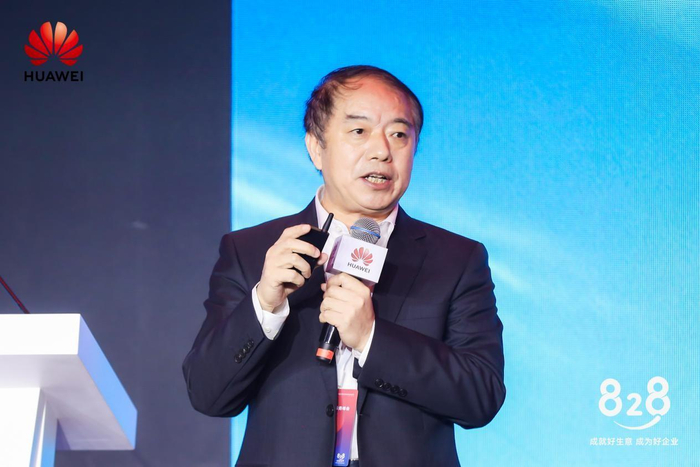 　　海亮集团董事局主席曹建国