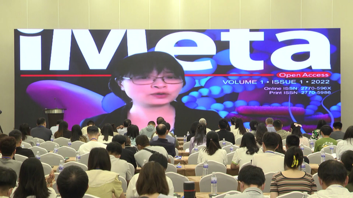 　　荷兰格罗宁根大学傅静远教授