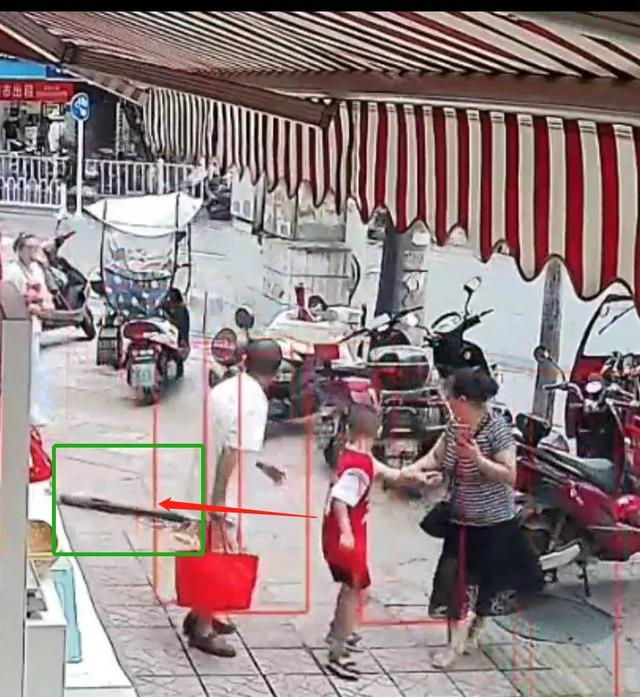 监控视频/图源截图