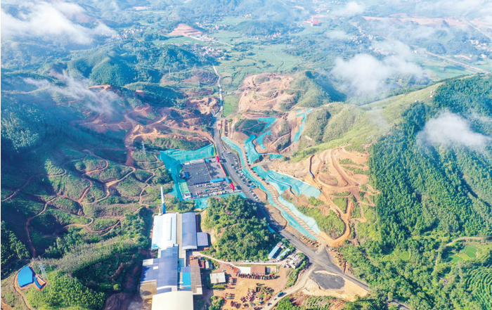 ▲这是8月28日在广西灵山县拍摄的平陆运河马道枢纽建设现场（无人机照片）。新华社记 者曹祎铭 摄