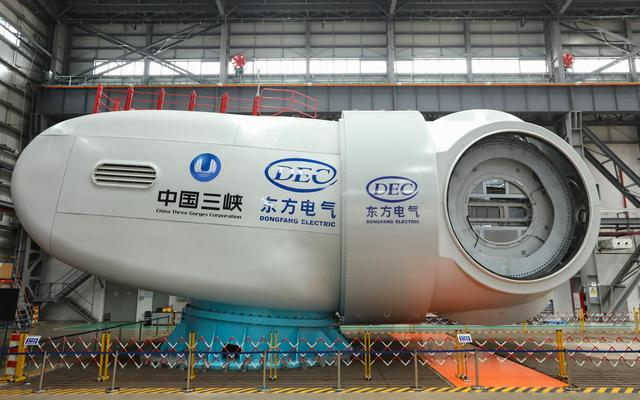 东方风电自主研制单机容量亚洲最大（13MW）海上风电机组。受访者供图