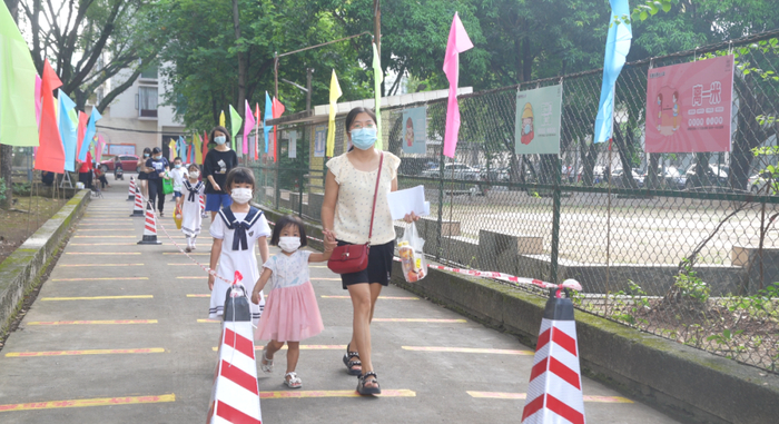 8月31日上午，英德市第九小学校园。