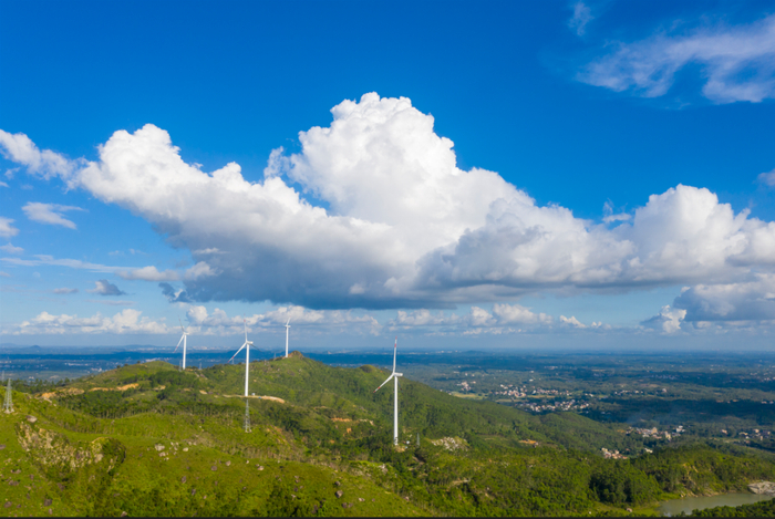 双峰嶂  郭龙碧 摄